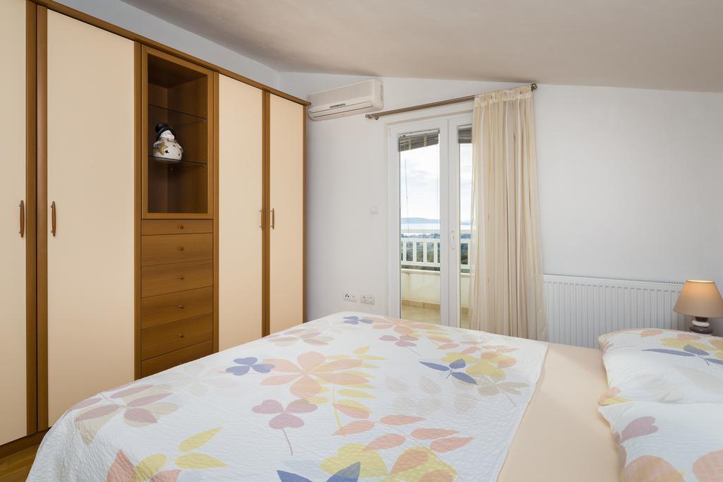 Apartment Marelux Kaštela エクステリア 写真