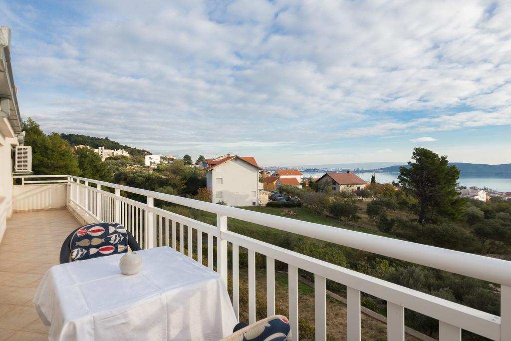 Apartment Marelux Kaštela エクステリア 写真