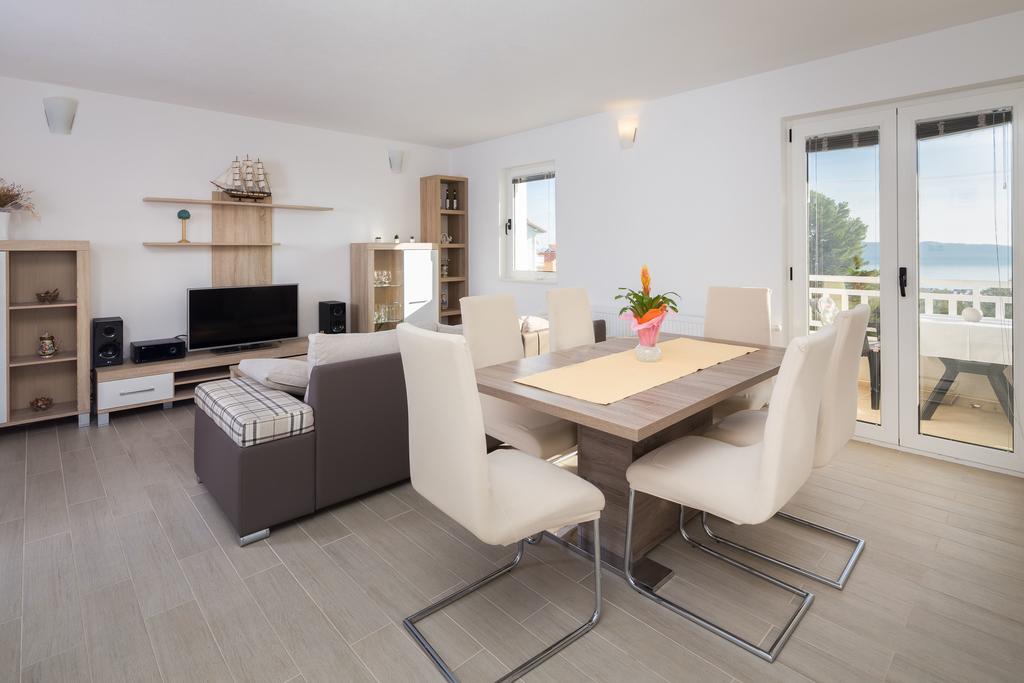 Apartment Marelux Kaštela エクステリア 写真