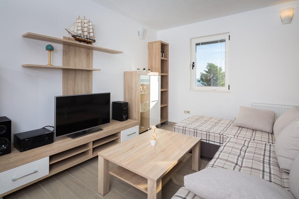 Apartment Marelux Kaštela エクステリア 写真